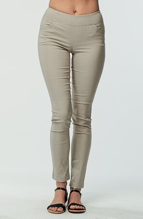 Sehr enge beige Damenhose mit Taschen 372